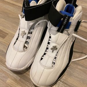 Nike Men’s Penny Air Zoom size 8.5